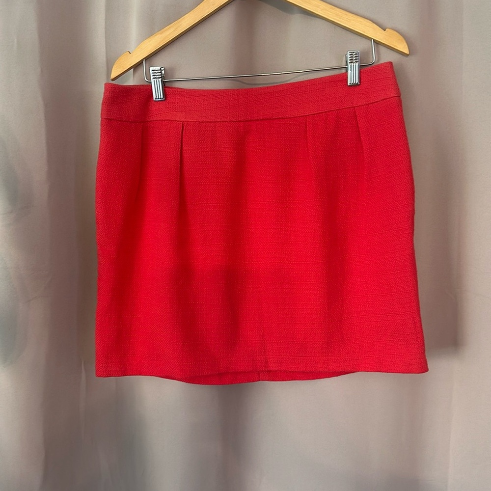 NWT Beautiful coral cotton skirt